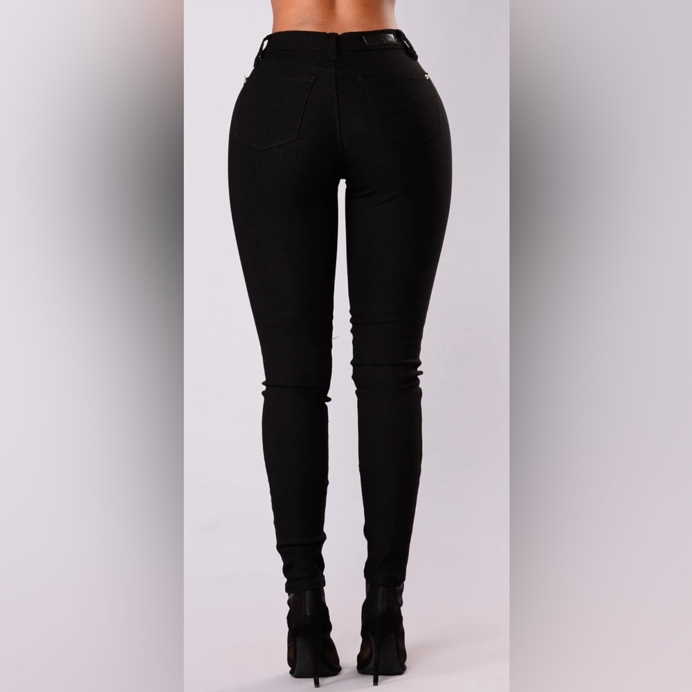 Fashion Nova Jet Black Skinny Stretch Jean